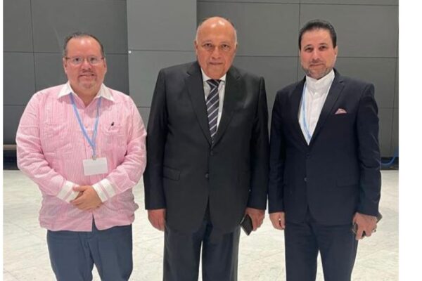 Delegación de Nicaragua se reúne con Ministro de Energía de Arabia Saudita