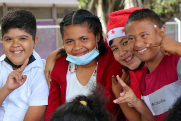 Inician celebraciones navideñas en colegios de Managua