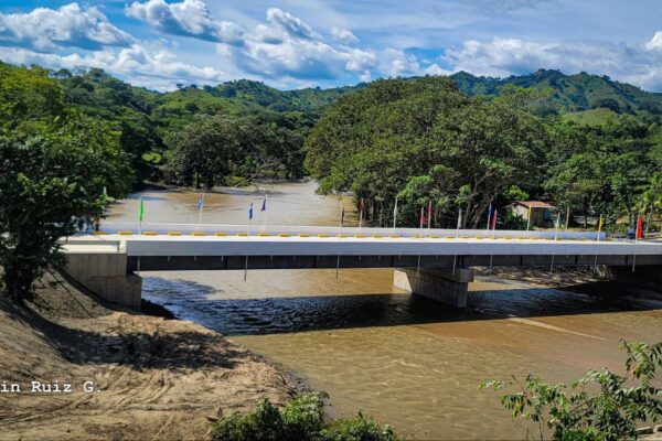 48 mil ciudadanos se benefician con nuevo puente El Jícaro