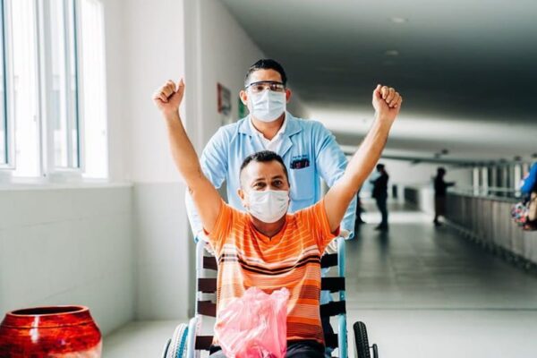 John Perry: la inconveniente victoria de Nicaragua ante el covid-19