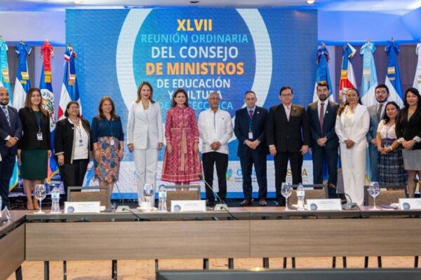 Planes de seguridad escolar de Nicaragua son reconocidos en Foro de Escuelas Seguras