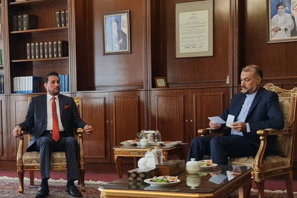 Canciller iraní se reúne con delegación de Nicaragua