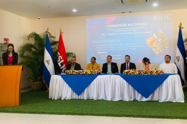 Nicaragua efectúa primer congreso nacional de marcas colectivas