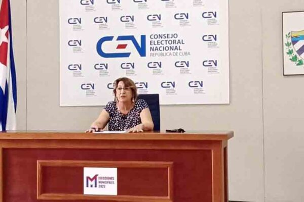 Cuba elige a más de 11 mil delegados en comicios municipales