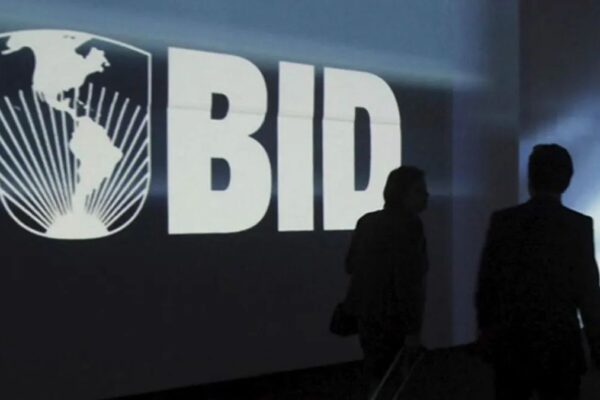 Erving Vega: cinco candidatos a presidir el BID y ninguno es Laura Chinchilla, gracias a Dios
