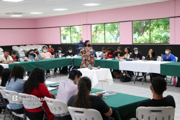 Ministerio de la Juventud apertura curso sobre técnicas básicas de dibujo