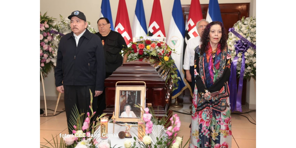 Vicepresidenta de Nicaragua- Homenaje póstumo a Blanquita Sandino