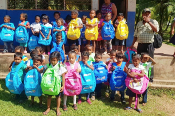 Más de 1 millón de mochilas se entregarán a estudiantes nicaragüenses