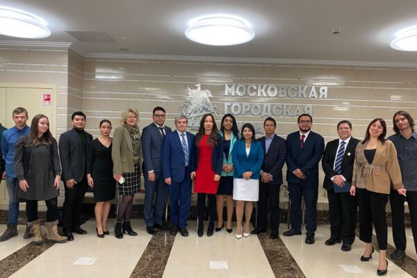 Delegación nicaragüense visita Cámara Baja del Parlamento ruso