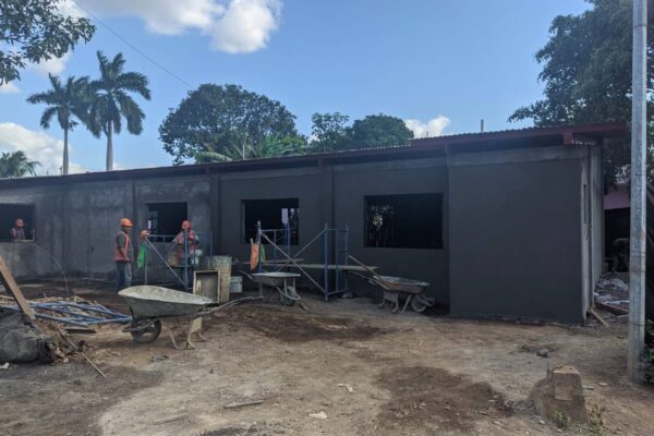 72 por ciento de avance en el mejoramiento del Centro Nacional Dermatológico