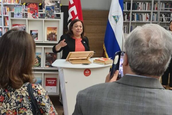 Celebran a Rubén Darío en Reino Unido