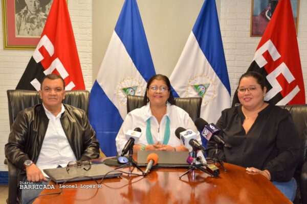 MINED sostiene primer encuentro 2023 con centros educativos privados