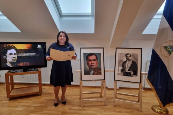 Embajada de Nicaragua rinde homenaje a Darío en Austria