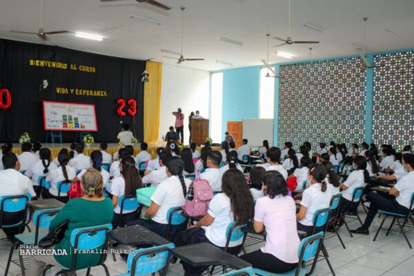 Gobierno de Nicaragua reafirma protagonismo de los maestros en la construcción de una sociedad de paz y dignidad
