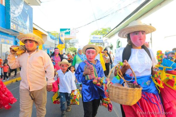 Presentan detalles del Plan Nacional Monimbó/45