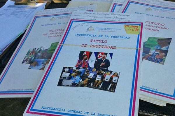 600 títulos de propiedad se entregan en Nicaragua