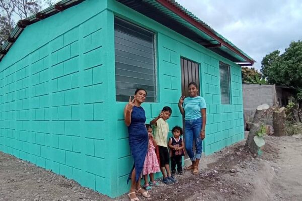 Avanza Programa de Construcción de Viviendas para familias nicaragüenses
