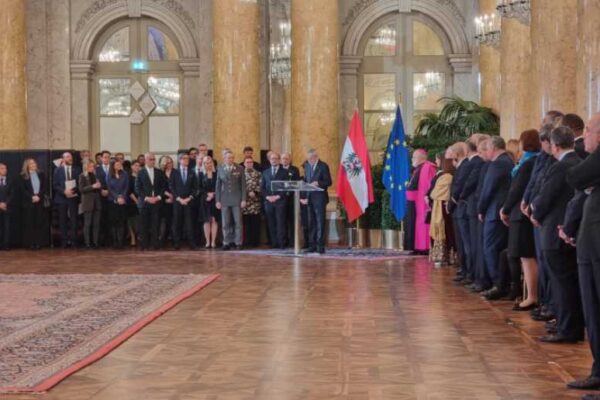 Nicaragua asiste a recepción organizada por presidente de Austria
