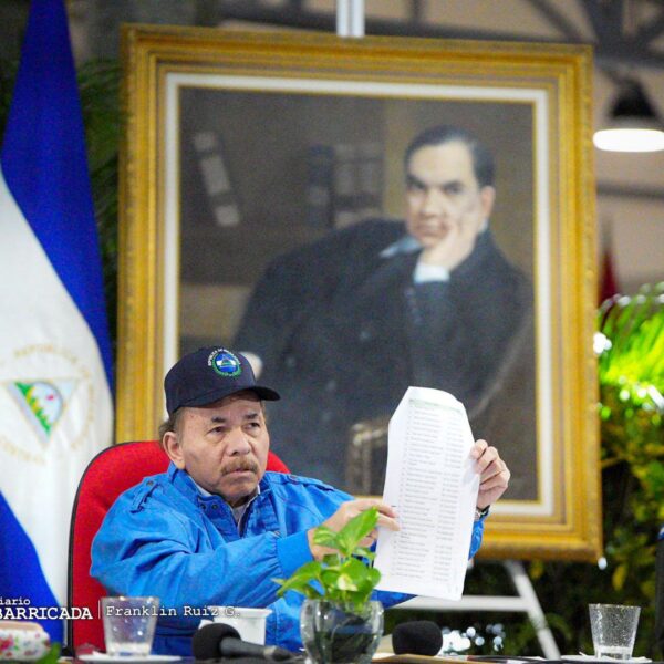 Foto de Mensaje al pueblo nicaragüense del Comandante Daniel Ortega y compañera Rosario Murillo