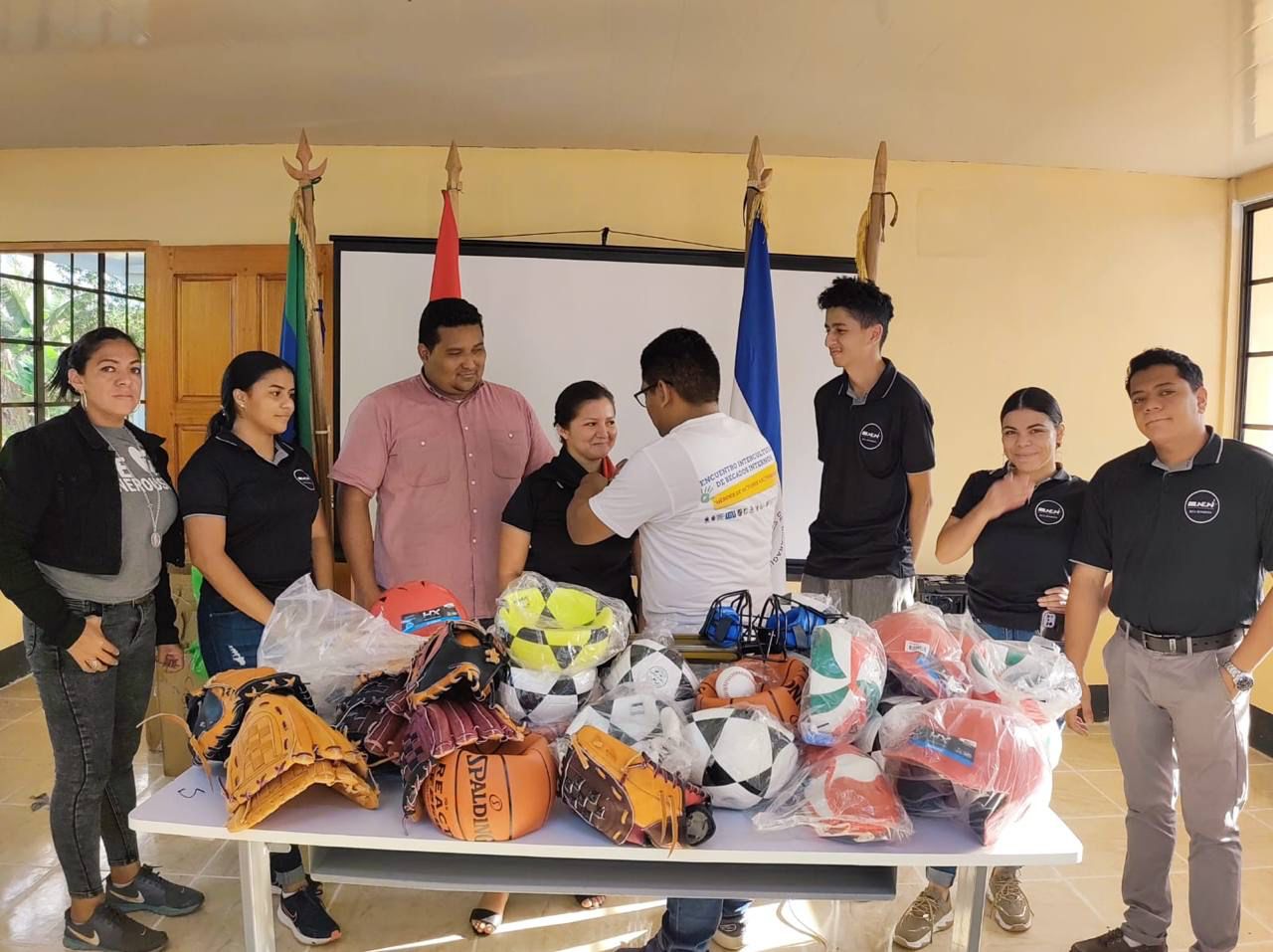 UNEN instala nuevos presidentes en BICU Bonanza
