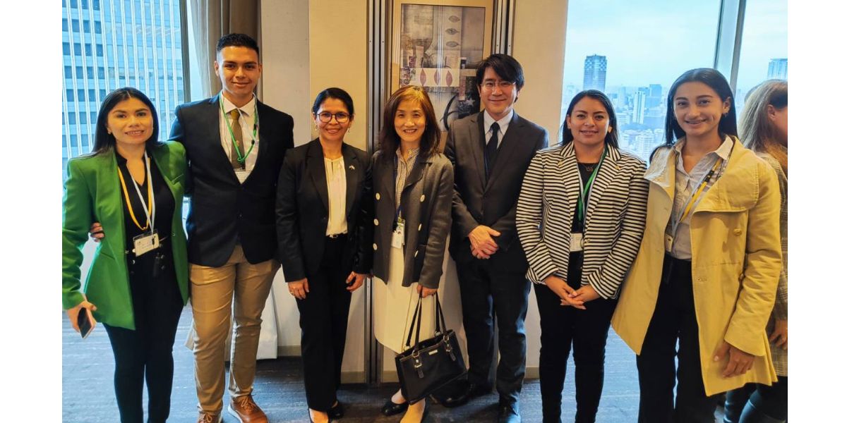 Nicaragua asiste a conferencia sobre energías renovables en Japón