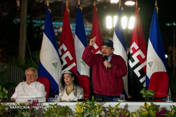 El conocimiento es fundamental para salir de la pobreza