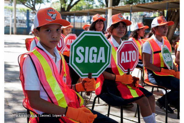 Juramentan a Brigadas Estudiantiles de Tránsito de Nicaragua