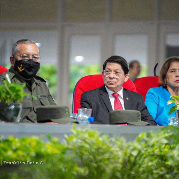 Foto de Mensaje al pueblo nicaragüense del Comandante Daniel Ortega y compañera Rosario Murillo