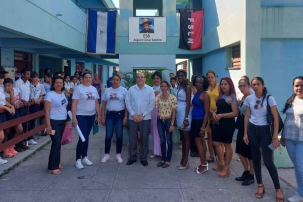 Realizan jornada en honor al General Sandino en Cuba