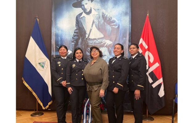 Honran legado del General Sandino en Moscú