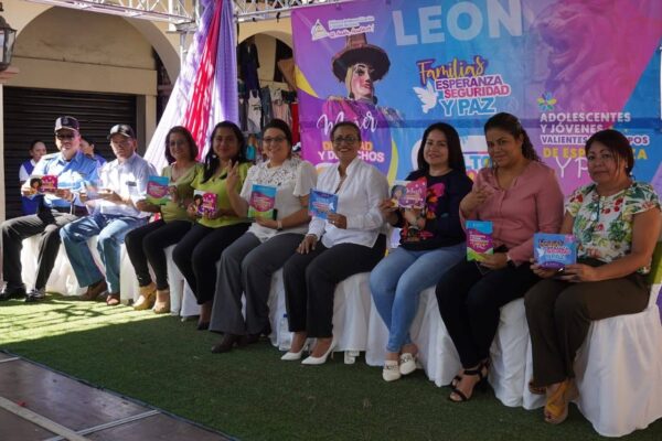 Comerciantes de León se apropian de cartillas gubernamentales