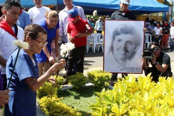 Madre de Arnoldo Quant: El FSLN está cumpliendo los sueños de mi hijo