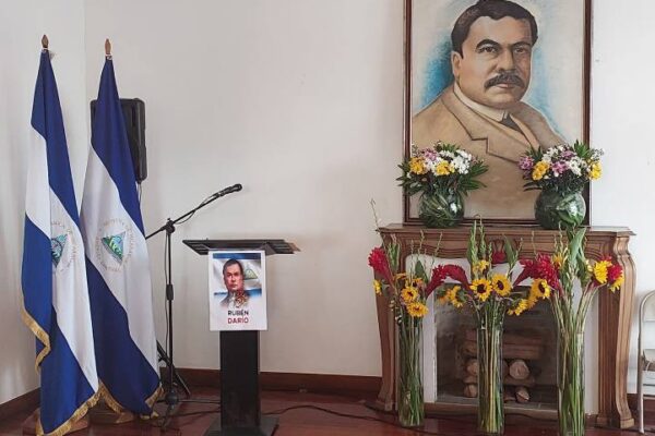 Rinden homenaje a Rubén Darío en Costa Rica