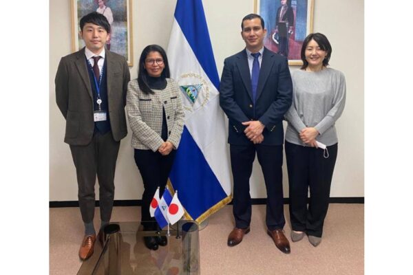 Nicaragua sostiene encuentro amistoso con funcionarios del JICA