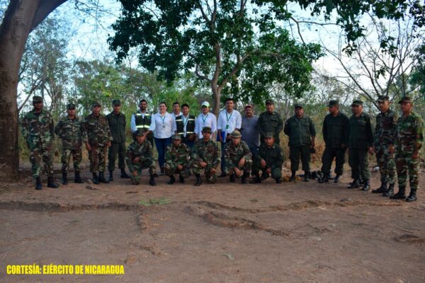 Ejército participa en capacitación para la creación y manejo de viveros forestales
