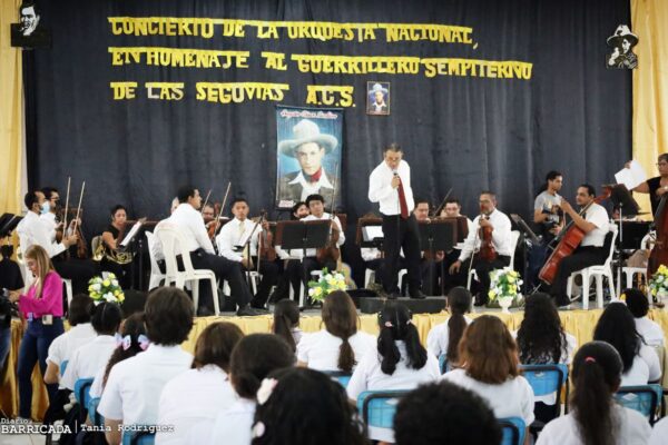 Normalistas de Nicaragua destacan legado de amor a la patria del General Sandino