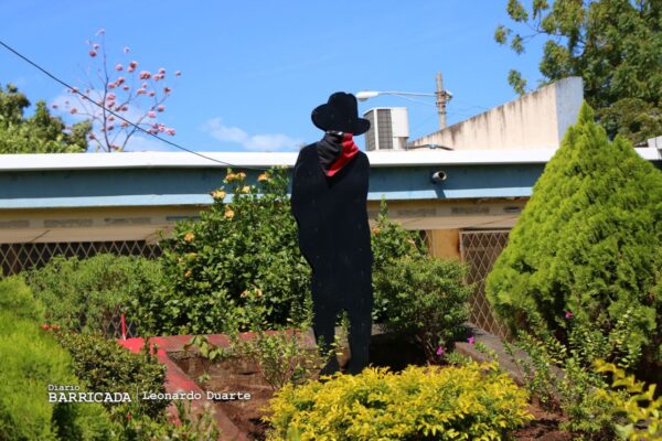 Inauguran monumento ecológico dedicado al General Sandino en Instituto Maestro Gabriel