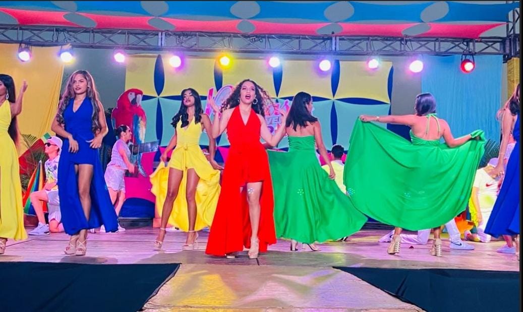 Carazo corona a nueva Reina «Amores de verano 2023»