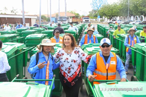 Alcaldía de Managua entrega Equipos para Reforzar la Limpieza en Managua