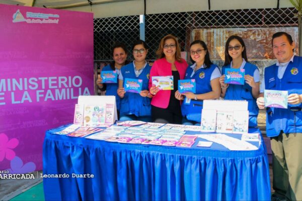 Gobierno sandinista fortalece acciones familiares con nueva Cartilla para cuidado Amoroso de niños y niñas