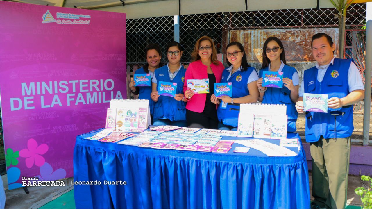 Gobierno sandinista fortalece acciones familiares con nueva Cartilla para cuidado Amoroso de niños y niñas