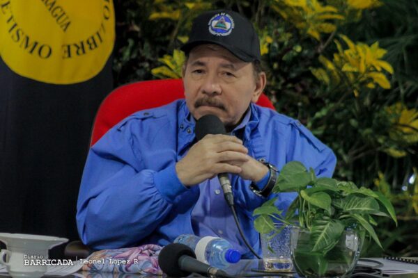 Mensaje del Comandante Daniel en el 43 Aniversario de la Gran<br>Cruzada Nacional de Alfabetización