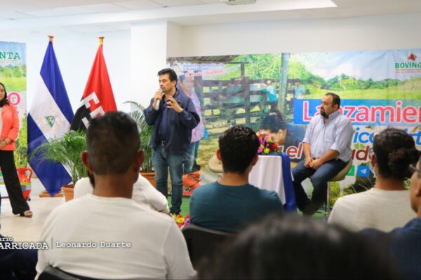 Nueva clínica virtual agiliza diagnóstico y prevención de enfermedades que afectan al ganado