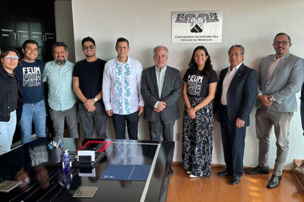 Embajador nicaragüense se reúne con rector de la Universidad Autónoma de Morelos