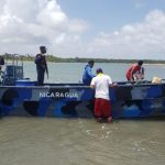 Fuerza Naval rescata a tripulantes de embarcación que se dio vuelta en Puerto Cabeza