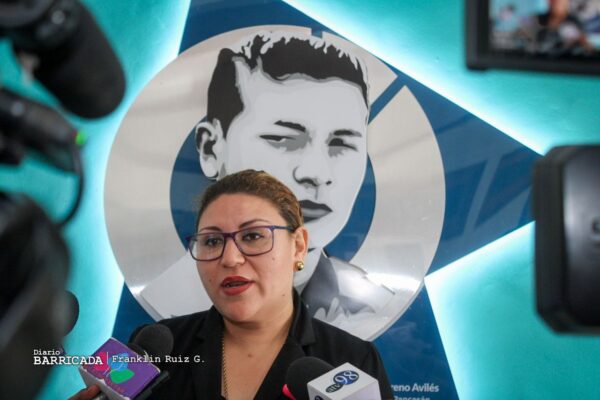 Efectúan encuentro sobre empoderamiento de la mujer en la tecnología