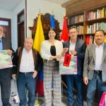 Embajada de Nicaragua en Bogota en reunión con la Dirección del Partido Comunista Colombiano y dirigentes de la Unión Patriótica.