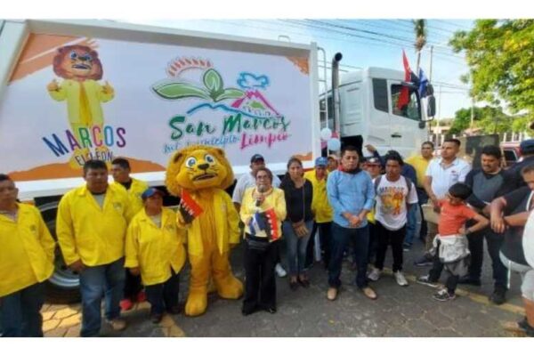Nuevo Camión compactador de basura en San Marcos garantiza un municipio más limpio