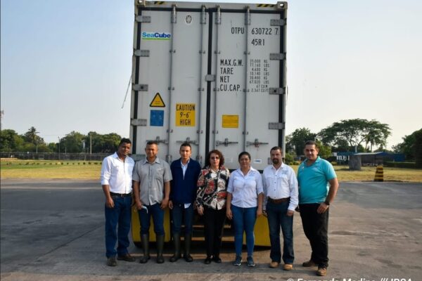 IPSA brinda acompañamiento e inspección a Empresa camaronera encargada de exportar camarones a China