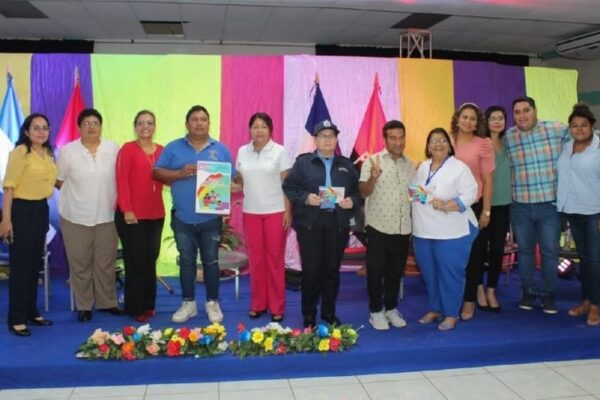 Familias de Carazo participan en presentación de la Cartilla «Diversidad Digna: El Derecho de Elegir y el Deber de Respetar»